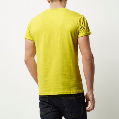 Yellow pocket crew neck t-shirt